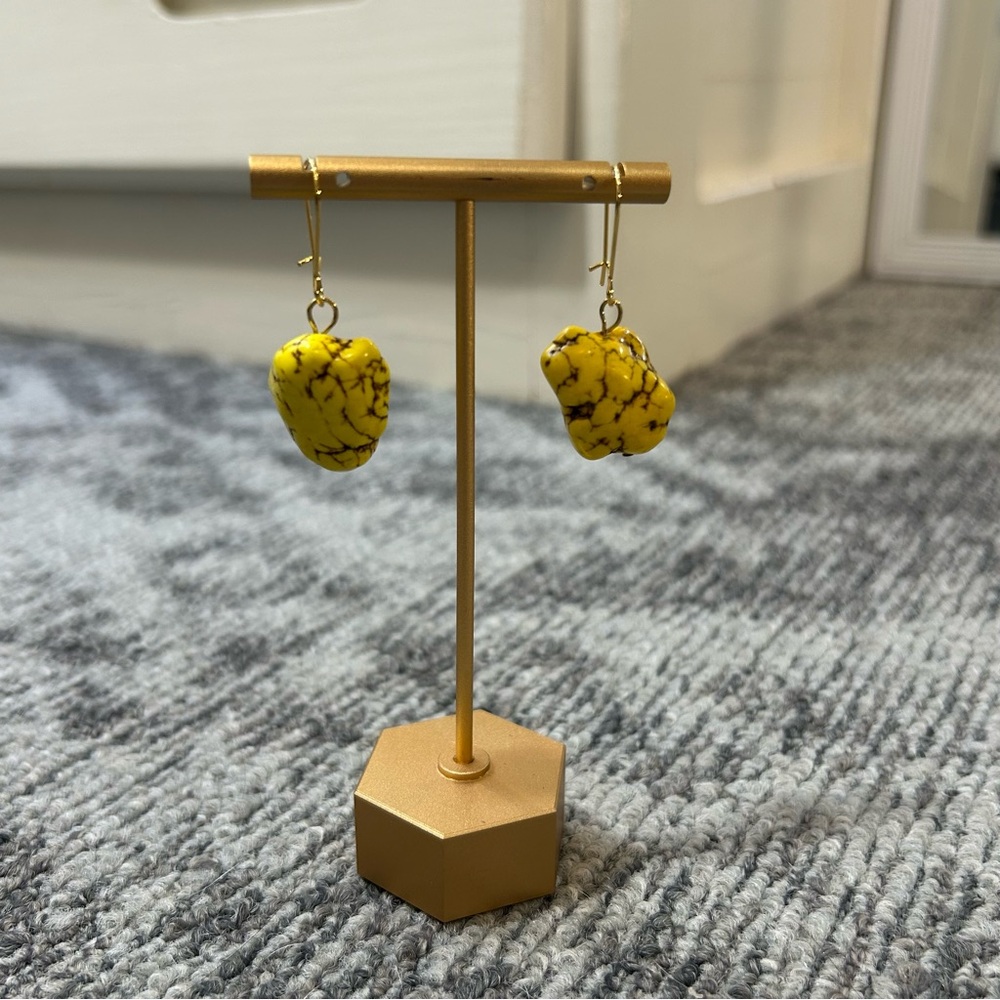 Yellow Turquoise Rock Stone Nugget Southwest Country Gold Dangle Earrings✨